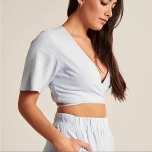 Abercrombie Light Blue Linen Set